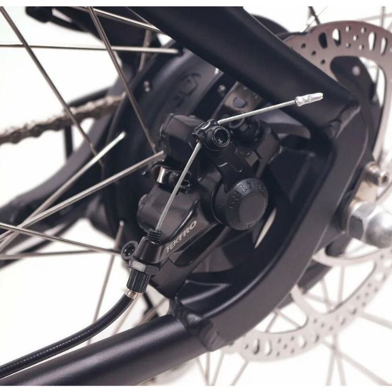 media.product.imagealternatetextformat.details