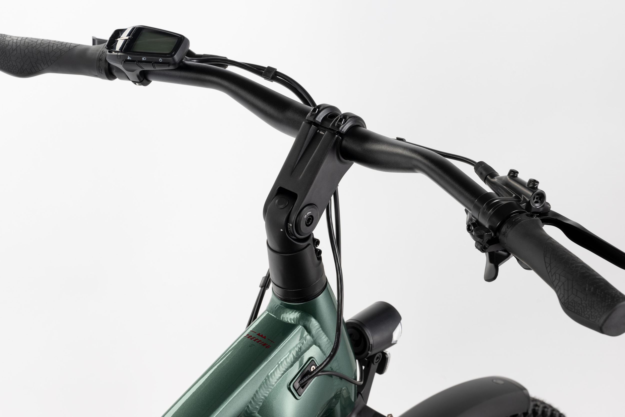 media.product.imagealternatetextformat.details