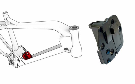 media.product.imagealternatetextformat