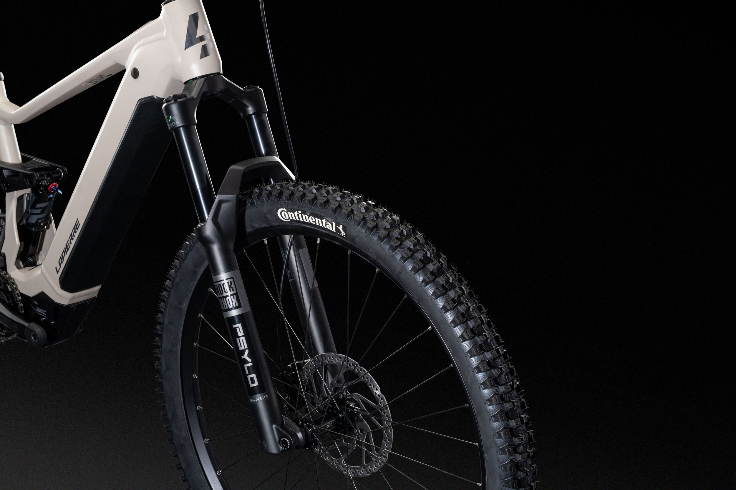 media.product.imagealternatetextformat.details